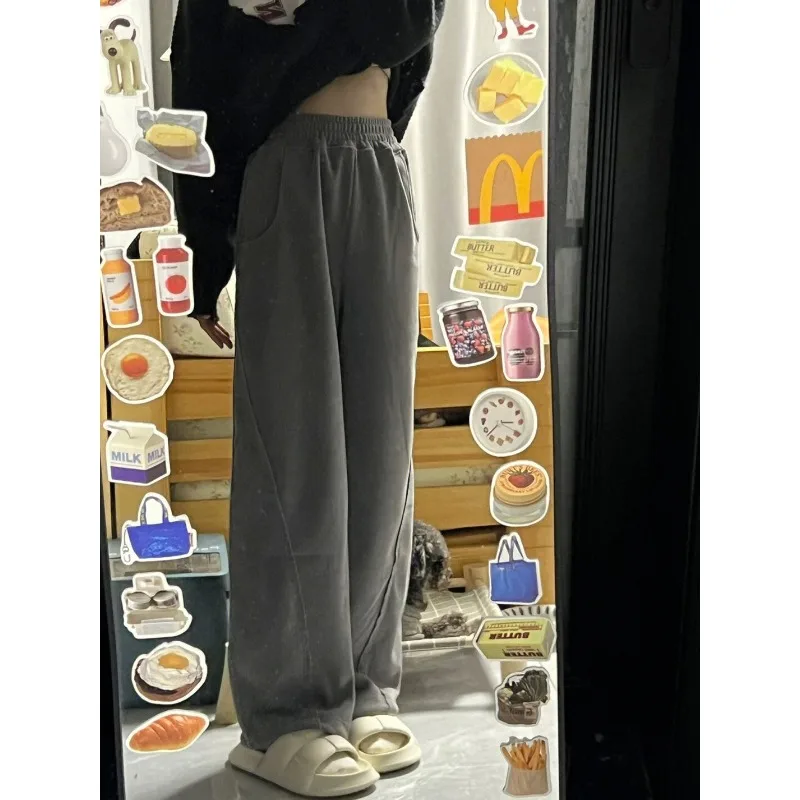 Deeptown Basic Vintage Corduroy Women Sweatpants Harajuku Wide Leg Korean Fashion Pants Warm Autumn Baggy Elastic Waist Trousers
Deeptown Basic Vintage Corduroy Women Sweatpants Harajuku Wide Leg Korean Fashion Pants Warm Autumn Baggy Elastic Waist Trousers