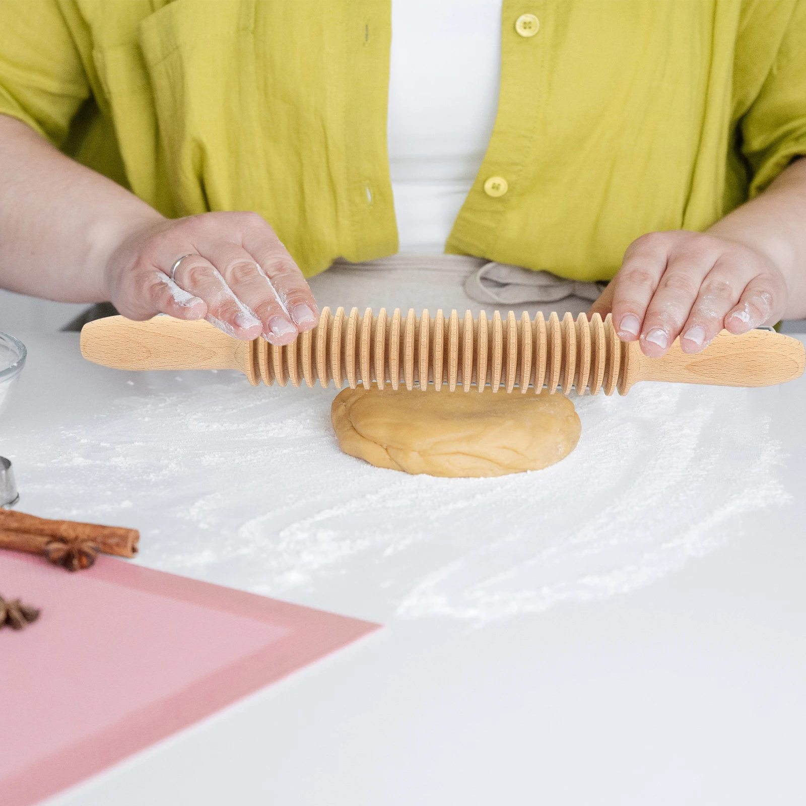Pasta Rolling Pin Noodle Wooden Dough Roller Spaghetti Pastry Tool Kitchen Utensils Homemade Cookie Cake Maker
Pasta Rolling Pin Noodle Wooden Dough Roller Spaghetti Pastry Tool Kitchen Utensils Homemade Cookie Cake Maker
