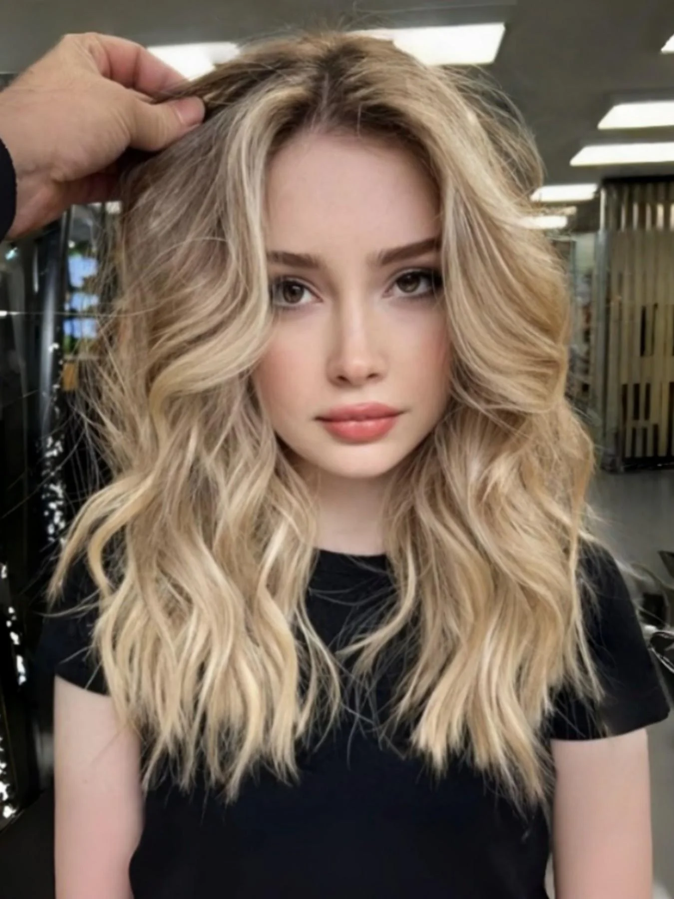Highlight Blond wave 150 Density 100% Human Hair Wig 13x4 Lace Front with Baby Hair Pre-Plucked Soft Hair Wig
Highlight Blond wave 150 Density 100% Human Hair Wig 13x4 Lace Front with Baby Hair Pre-Plucked Soft Hair Wig