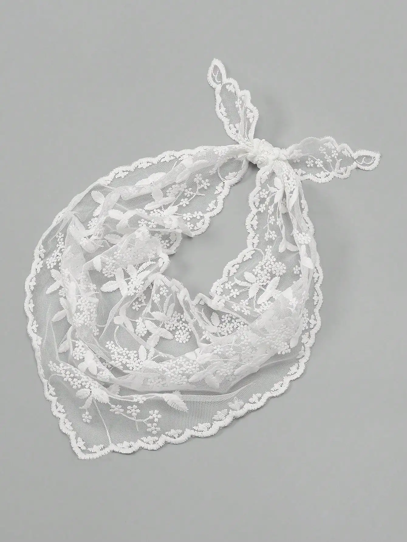 1Pc Lace Floral Trim Bandana Scarf, Women Stylish Neckerchief for Dress Matching
1Pc Lace Floral Trim Bandana Scarf, Women Stylish Neckerchief for Dress Matching