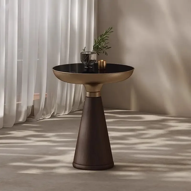 Round hotel room side table designer living room light luxury modern solid wood edge table
Round hotel room side table designer living room light luxury modern solid wood edge table