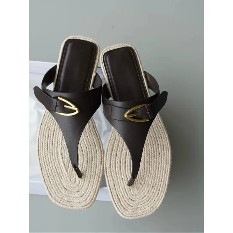 Cowhide Leather Slipper Women Vacation Open Toe Flats Slippers Women Wearing Handmade Hemp Rope Flip-flops Flat Bottom Sandalias
Cowhide Leather Slipper Women Vacation Open Toe Flats Slippers Women Wearing Handmade Hemp Rope Flip-flops Flat Bottom Sandalias