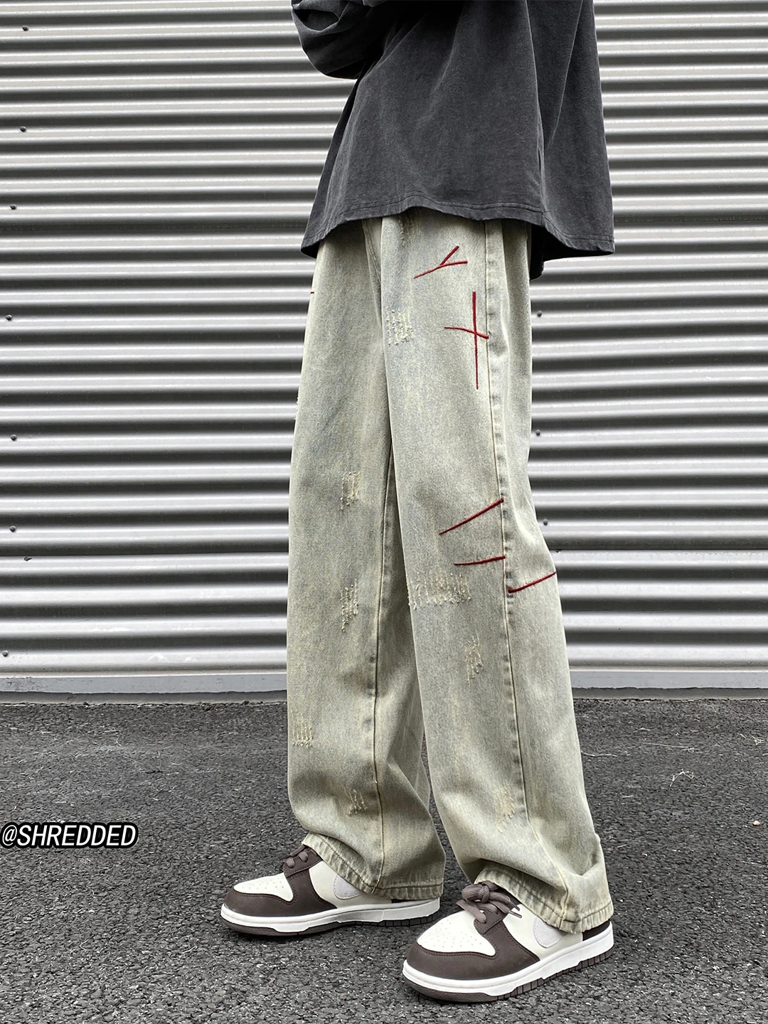 American Retro Yellow Clay Jeans Men's Spring Autumn 2025 New Embroidered Loose Straight Vibe Long Trousers Casual Wear
American Retro Yellow Clay Jeans Men's Spring Autumn 2025 New Embroidered Loose Straight Vibe Long Trousers Casual Wear