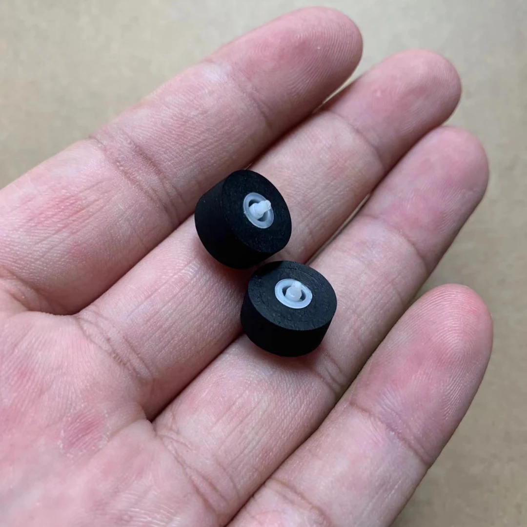 2pcs 12.5*6*1.5mm Stereo Pinch Roller Cassette Deck Pinch Roller Audio Press Belt Pulley Audio Tape Recorder
2pcs 12.5*6*1.5mm Stereo Pinch Roller Cassette Deck Pinch Roller Audio Press Belt Pulley Audio Tape Recorder