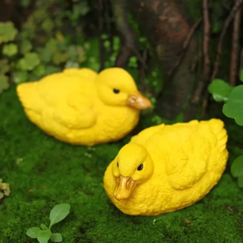 Creative Resin Floating Duck Statue Outdoor Garden Pond Fish Tank Swimming Duck Sculpture For Home Garden Decoration Ornament
Creative Resin Floating Duck Statue Outdoor Garden Pond Fish Tank Swimming Duck Sculpture For Home Garden Decoration Ornament