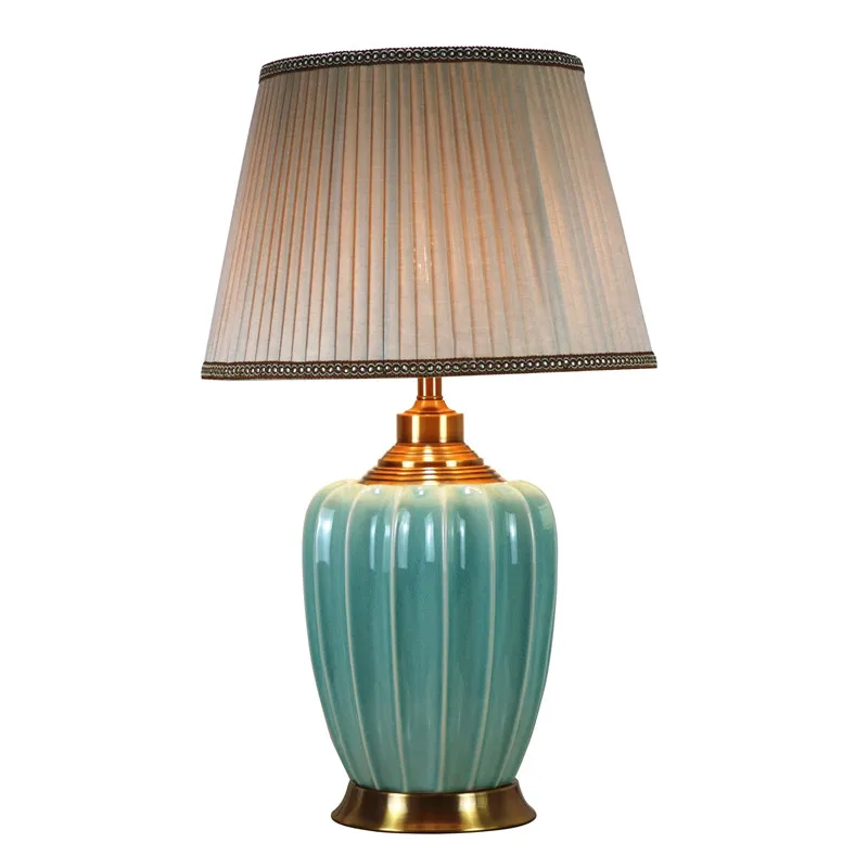 American living room ceramic table lamp Chinese model room bedroom bedside lamp European simple modern blue table lamp large
American living room ceramic table lamp Chinese model room bedroom bedside lamp European simple modern blue table lamp large