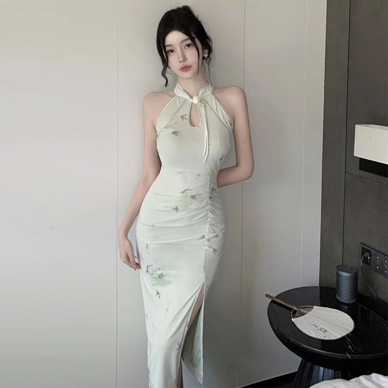 Новое китайское платье-ципао с цветочным принтом, женская длинная юбка-обертка, этнический модный трендовый стиль, полиэстер
Новое китайское платье-ципао с цветочным принтом, женская длинная юбка-обертка, этнический модный трендовый стиль, полиэстер