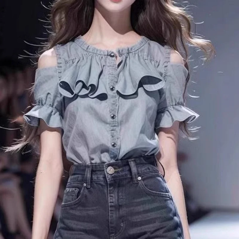 Summer New Fashion Round Neck Flare Short Sleeve Loose Solid Color Women's Wear Ruffles Patchwork Single Breasted Shirt
Summer New Fashion Round Neck Flare Short Sleeve Loose Solid Color Women's Wear Ruffles Patchwork Single Breasted Shirt