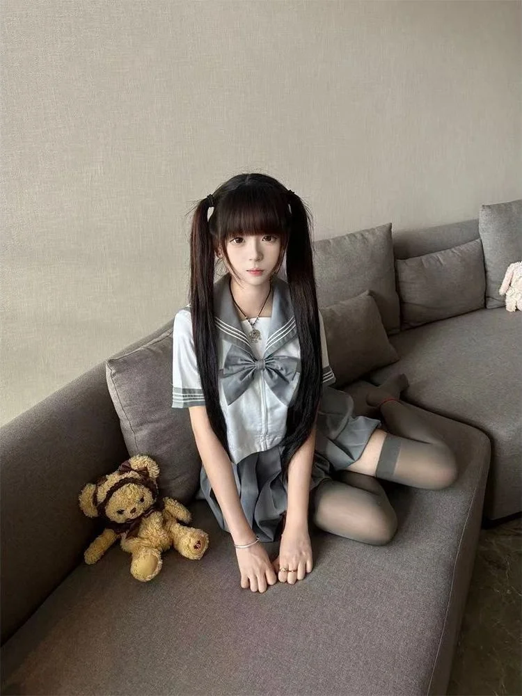 Gray Short Sleeve Sailor Suit Set School Uniform Style Spring Summer Fashionable Three Pieces Girl's JK Skirt Outfit
Gray Short Sleeve Sailor Suit Set School Uniform Style Spring Summer Fashionable Three Pieces Girl's JK Skirt Outfit