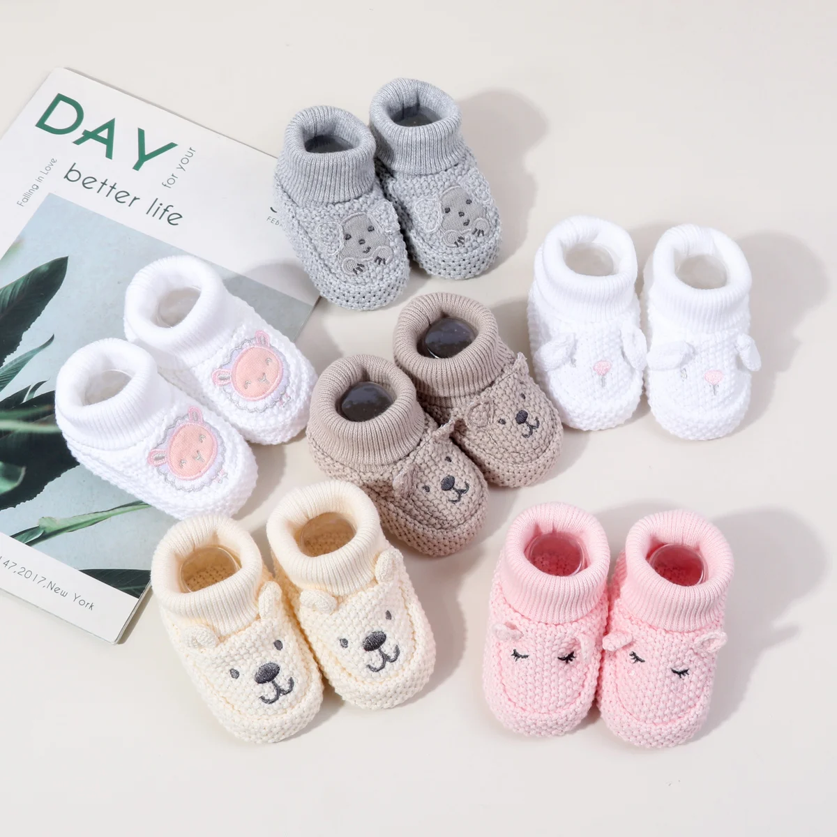 New Season Spring And Autumn Embroidered Three Dimensional Cartoon Animal Baby Doll With Non-Slip Warm Wool Toddler Shoes
New Season Spring And Autumn Embroidered Three Dimensional Cartoon Animal Baby Doll With Non-Slip Warm Wool Toddler Shoes