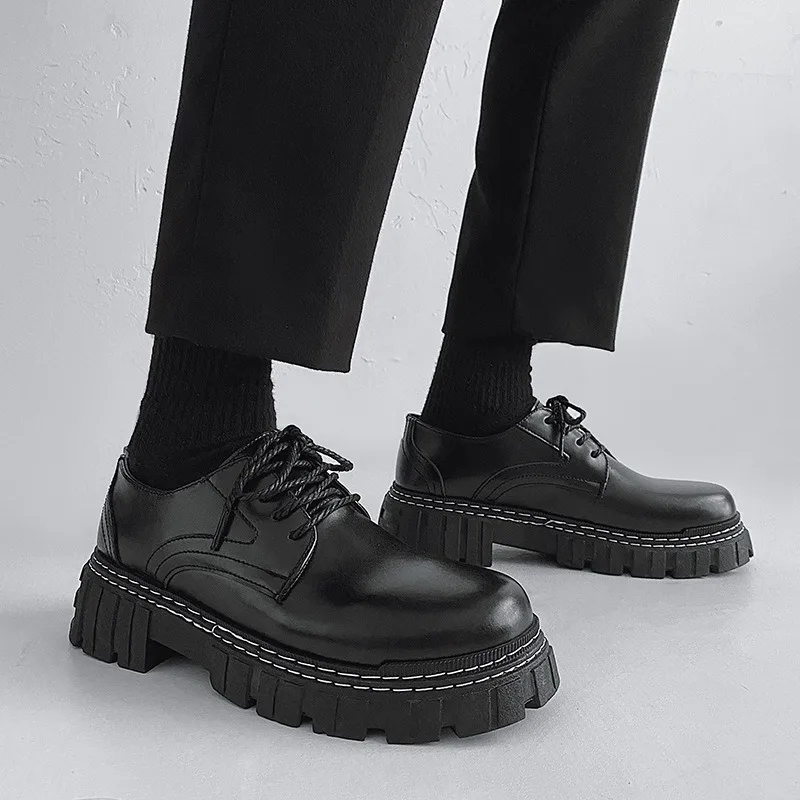 2026 Men's Leather Shoes Black Spring and Autumn New Low-top Small Leather Shoes, Youthful, Casual and Fashionable Men's Shoes
2026 Men's Leather Shoes Black Spring and Autumn New Low-top Small Leather Shoes, Youthful, Casual and Fashionable Men's Shoes