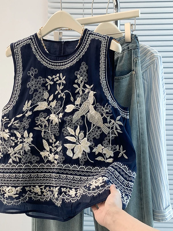 Outlet Summer 2026 Loose Fit Embroidered Top Chinese Style Fashionable Vest Women's Outerwear V-Neck H-Shape Regular Thickness
Outlet Summer 2026 Loose Fit Embroidered Top Chinese Style Fashionable Vest Women's Outerwear V-Neck H-Shape Regular Thickness