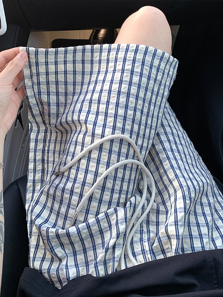 Синие клетчатые мужские летние тонкие повседневные спортивные брюки с широкими штанинами и средней талией в американском стиле, прямые свободные брюки
Синие клетчатые мужские летние тонкие повседневные спортивные брюки с широкими штанинами и средней талией в американском стиле, прямые свободные брюки