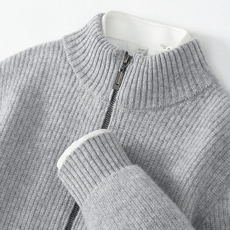 Autumn and winter 100% wool cardigan men's semi-turtle neck youth business bottoming shirt leisure knitted zipper coat.
Autumn and winter 100% wool cardigan men's semi-turtle neck youth business bottoming shirt leisure knitted zipper coat.