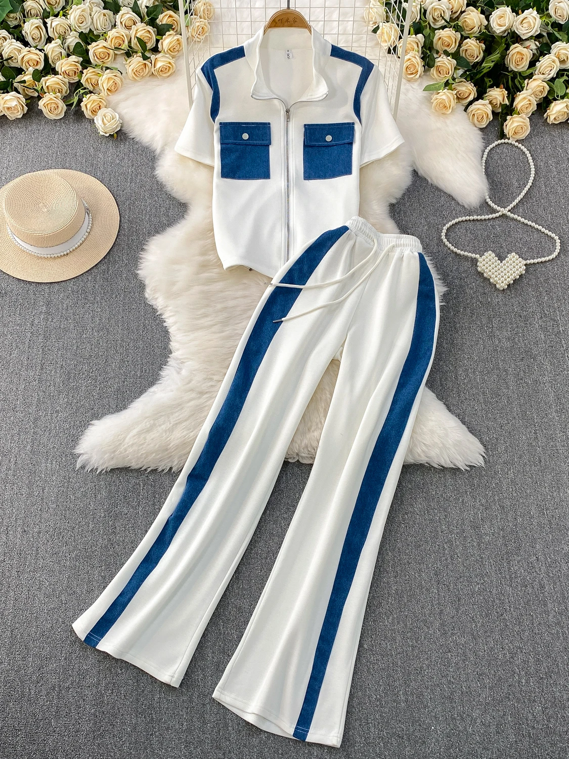 Casual Zipper Collar ort Sve Patchwork Denim T-irt Top High Waist Slim Wide Leg Pants Two Piece Set Women's Faion
Casual Zipper Collar ort Sve Patchwork Denim T-irt Top High Waist Slim Wide Leg Pants Two Piece Set Women's Faion