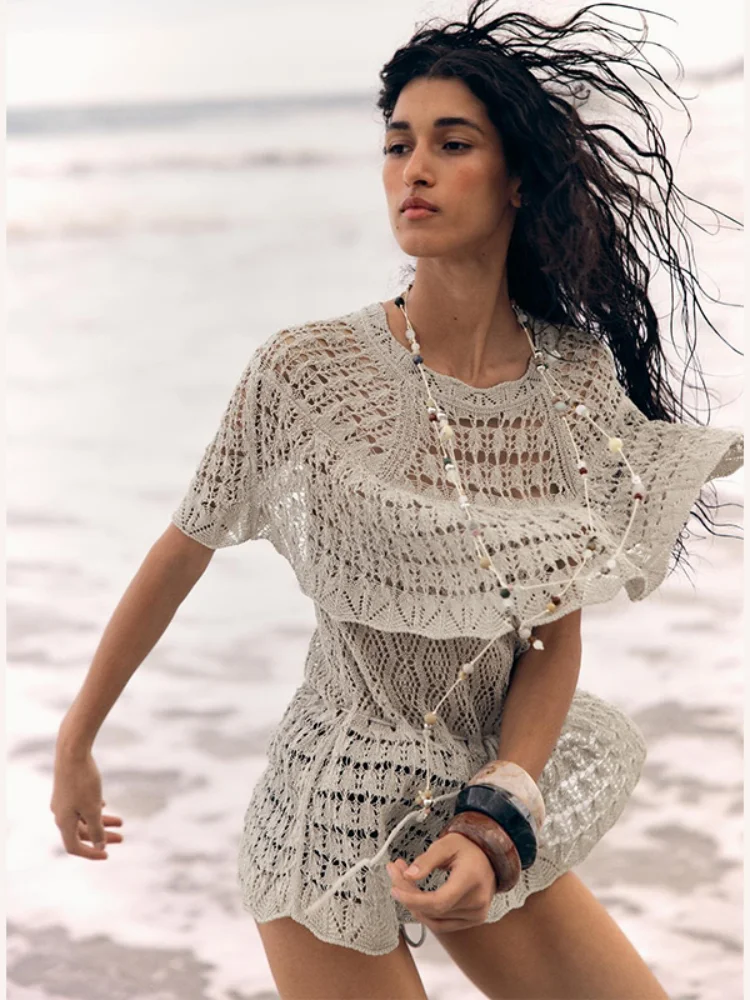 Chic Lady Knitted Beach Holiday Shirt Hollow Out Layered Ruffles Tops Elegant Women Short Sleeve Solid Round Neck Top Clothing 
Chic Lady Knitted Beach Holiday Shirt Hollow Out Layered Ruffles Tops Elegant Women Short Sleeve Solid Round Neck Top Clothing