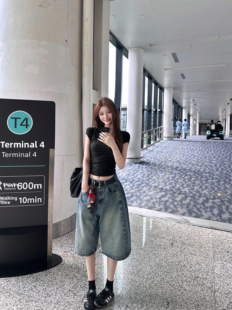 American Washed High Waist Wide Leg Seven-Foot Denim Jeans Women's Summer New Vintage Spicy Girl Trendy Pants Casual Loose Fit
American Washed High Waist Wide Leg Seven-Foot Denim Jeans Women's Summer New Vintage Spicy Girl Trendy Pants Casual Loose Fit