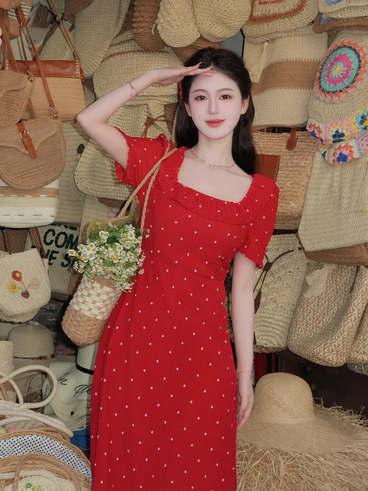 Нежное платье Sweet Style Lili с неоновыми сердечками и красным узором в горошек, женское, с квадратным вырезом, в горошек, для города, летнее, короткое
Нежное платье Sweet Style Lili с неоновыми сердечками и красным узором в горошек, женское, с квадратным вырезом, в горошек, для города, летнее, короткое