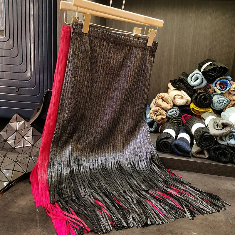 Премиум Sense Miyake Wind, однотонная плиссированная юбка, складная женская, весна-лето 2020, новая универсальная тонкая юбка с высокой талией и кисточками
Премиум Sense Miyake Wind, однотонная плиссированная юбка, складная женская, весна-лето 2020, новая универсальная тонкая юбка с высокой талией и кисточками