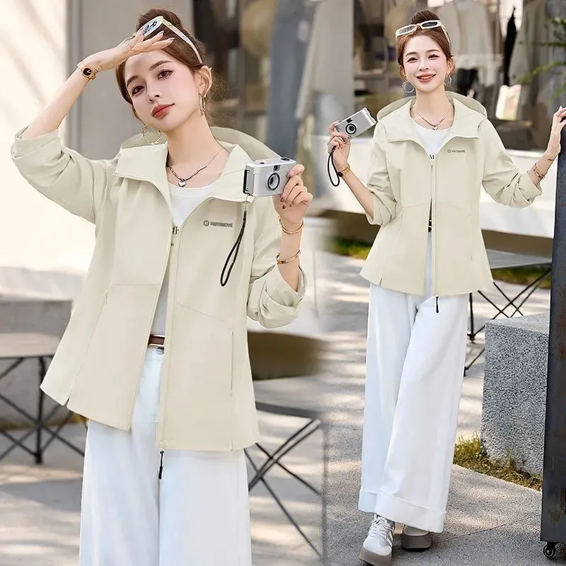 2025 Spring Autumn New Women's Soft Coat Shell Hooded Loose Jacket Hooded Female Yoga Sports Ladies Casual FashionTops Overwear
2025 Spring Autumn New Women's Soft Coat Shell Hooded Loose Jacket Hooded Female Yoga Sports Ladies Casual FashionTops Overwear