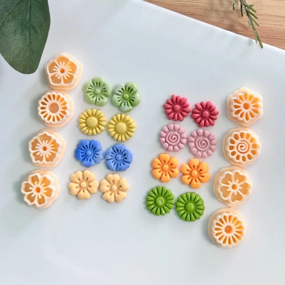 Резак для полимерной глины, милые весенние мини-подсолнухи, вишневый цвет, персик, ромашка, цветы, мягкая глина, 0,4 мм, абразивный инструмент с тонким нажатием
Резак для полимерной глины, милые весенние мини-подсолнухи, вишневый цвет, персик, ромашка, цветы, мягкая глина, 0,4 мм, абразивный инструмент с тонким нажатием