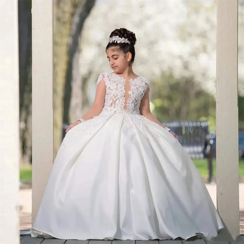 Flower Applique Pleat Customized Wedding First Communion Dress Bow Long Ball Elegant Ivory Formal Flower Girl Dress New
Flower Applique Pleat Customized Wedding First Communion Dress Bow Long Ball Elegant Ivory Formal Flower Girl Dress New