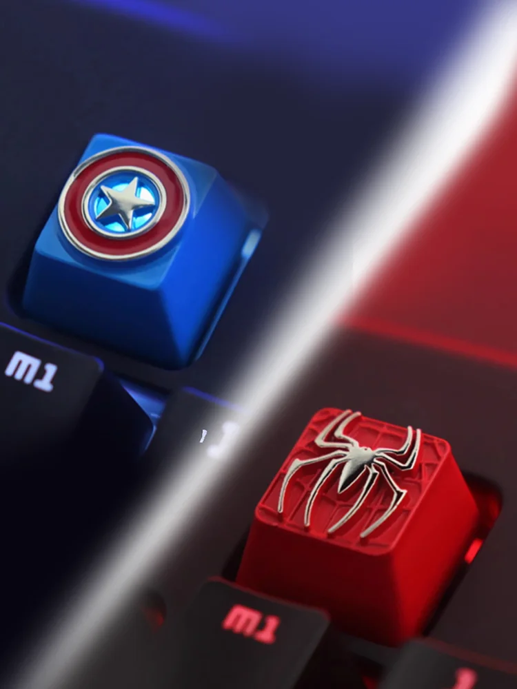 Keystone Marvel кино охватывающие Мстители Капитан США Человек-паук цинковый алюминиевый сплав металлический рельефный брелок
Keystone Marvel кино охватывающие Мстители Капитан США Человек-паук цинковый алюминиевый сплав металлический рельефный брелок