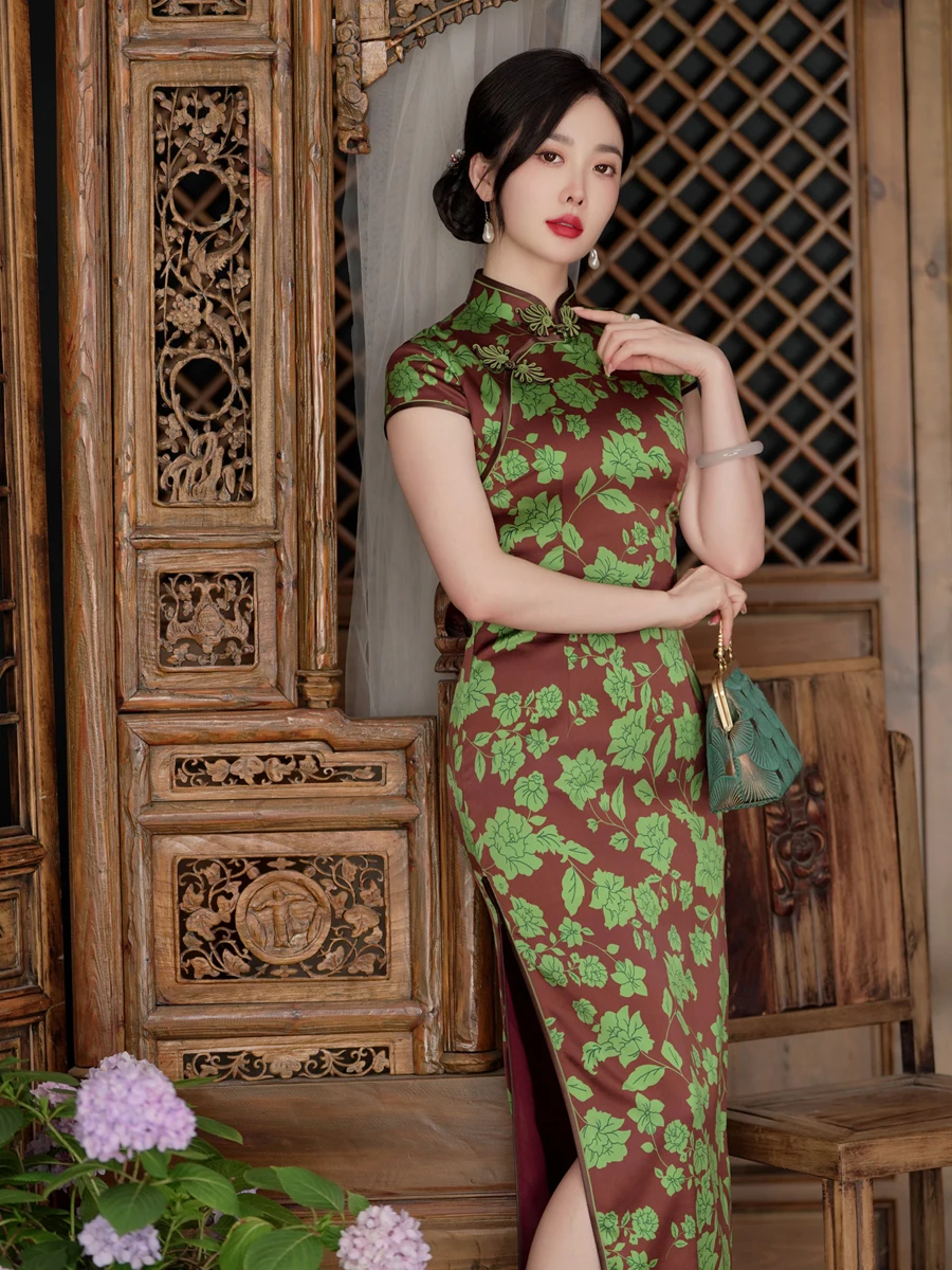 Оригинальный шелк Dr High End: 50% натуральный шелк, 50% модифицированный шелк, традиционный ретро-шелк с улучшенными чернилами для женской одежды
Оригинальный шелк Dr High End: 50% натуральный шелк, 50% модифицированный шелк, традиционный ретро-шелк с улучшенными чернилами для женской одежды