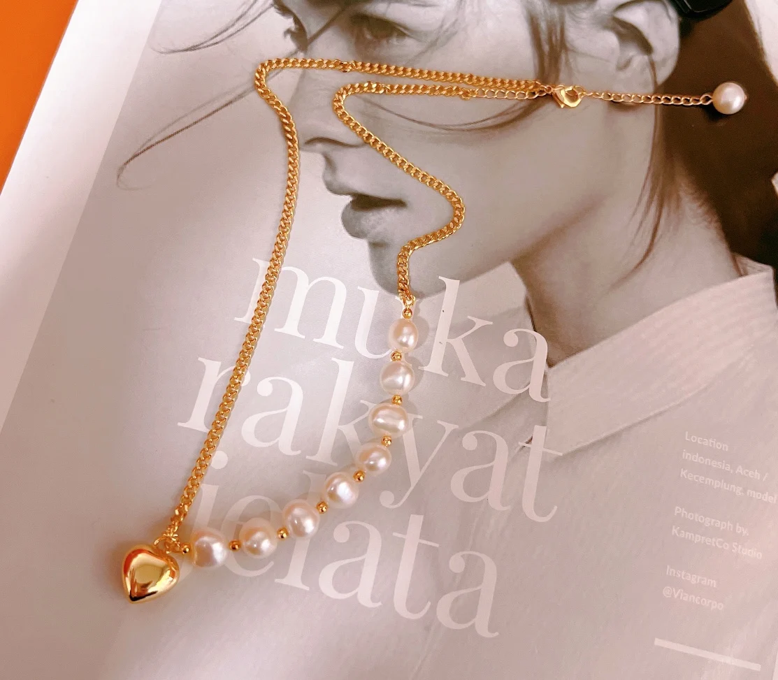 Popular Light Luxury Baroque Natural Pearl Necklace 14K Gold Filled Trendy Women's Necklace Temperament Love Pearl Jewelry
Popular Light Luxury Baroque Natural Pearl Necklace 14K Gold Filled Trendy Women's Necklace Temperament Love Pearl Jewelry