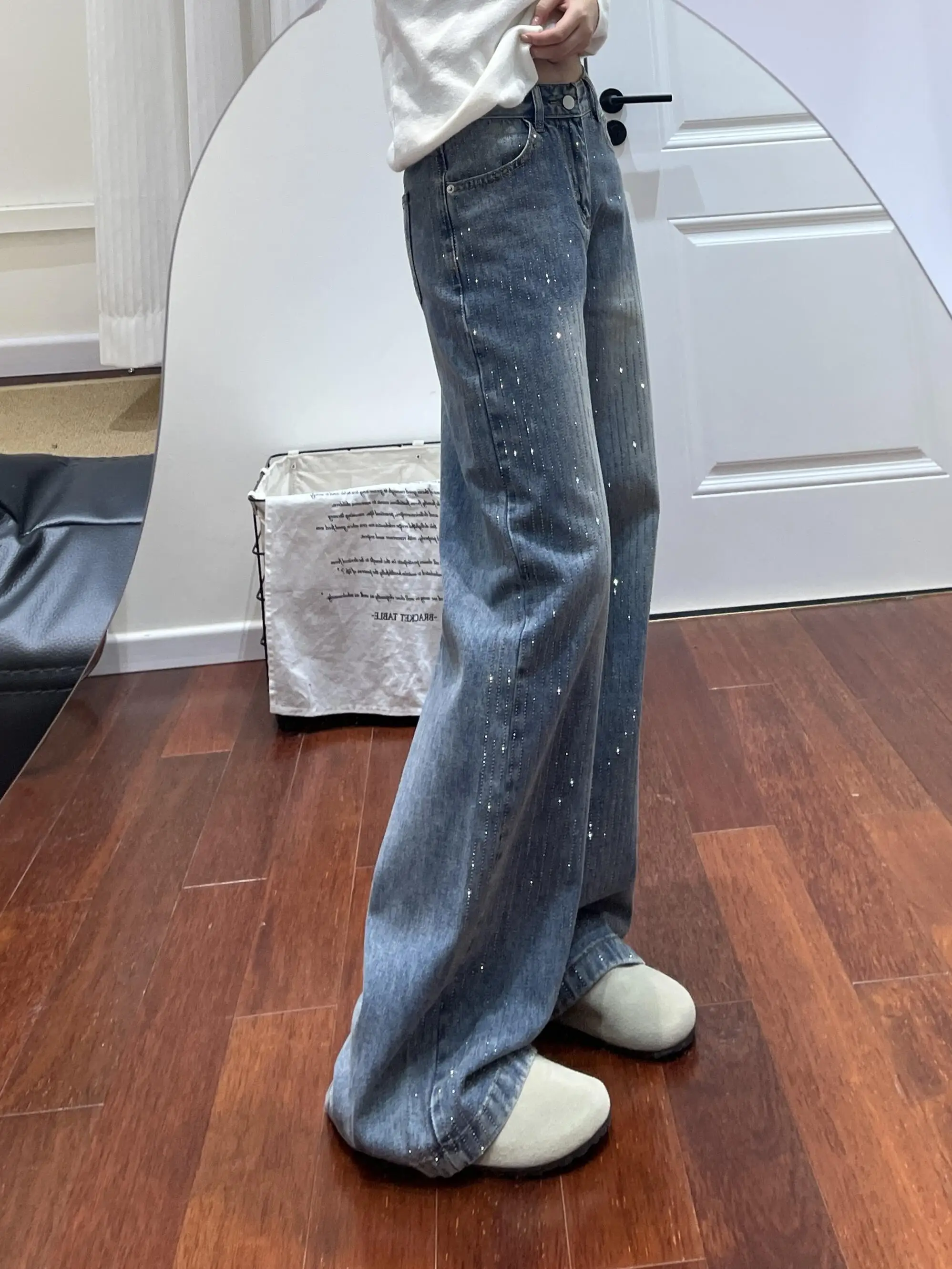 Sweet Cool Spicy American Style Rhinestone Denim Pants Women's Autumn Winter Loose Slim Straight Leg Wide Leg Long Trousers
Sweet Cool Spicy American Style Rhinestone Denim Pants Women's Autumn Winter Loose Slim Straight Leg Wide Leg Long Trousers