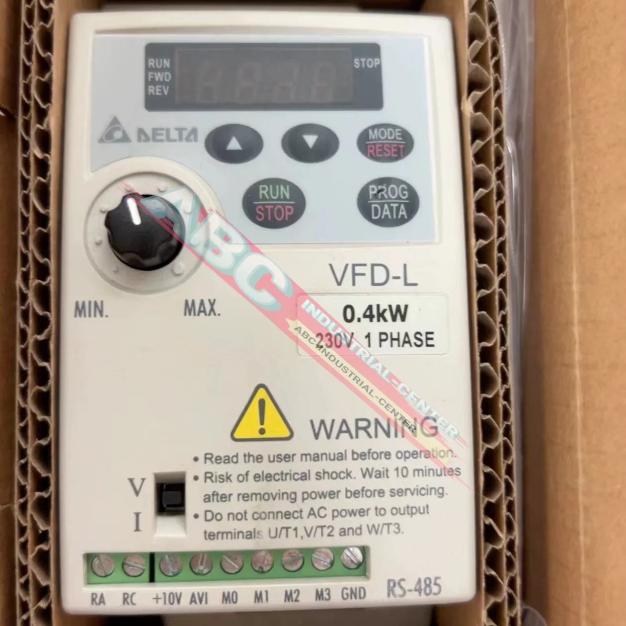 VFD007B23A brand Frequency Converter VFD007EL21A new
VFD007B23A brand Frequency Converter VFD007EL21A new