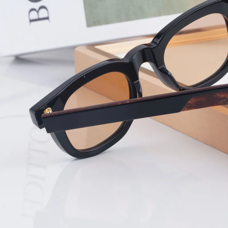 New Classical Vintage Quality Thick Acetate UV400 Square Sunglasses Men Women Retro High Luxury Brand Design for Prescription
New Classical Vintage Quality Thick Acetate UV400 Square Sunglasses Men Women Retro High Luxury Brand Design for Prescription