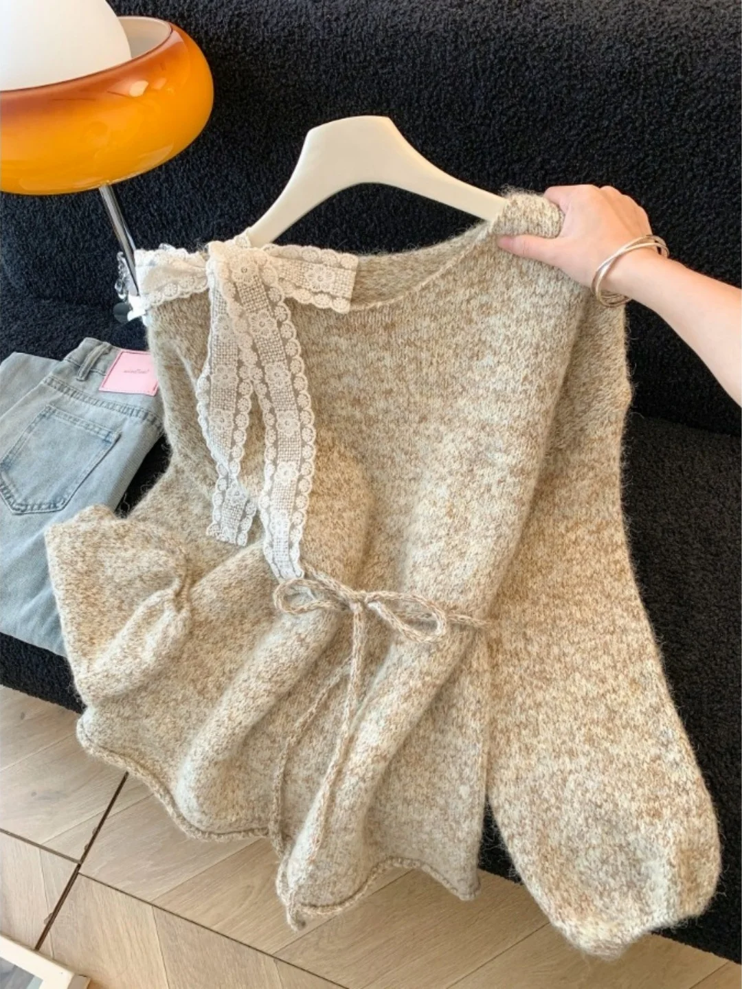 Sweet Style Long Sleeve Knitted Sweater Women's Autumn Winter New Style Waist Cinching Slimming Knot Lace Detail Top
Sweet Style Long Sleeve Knitted Sweater Women's Autumn Winter New Style Waist Cinching Slimming Knot Lace Detail Top