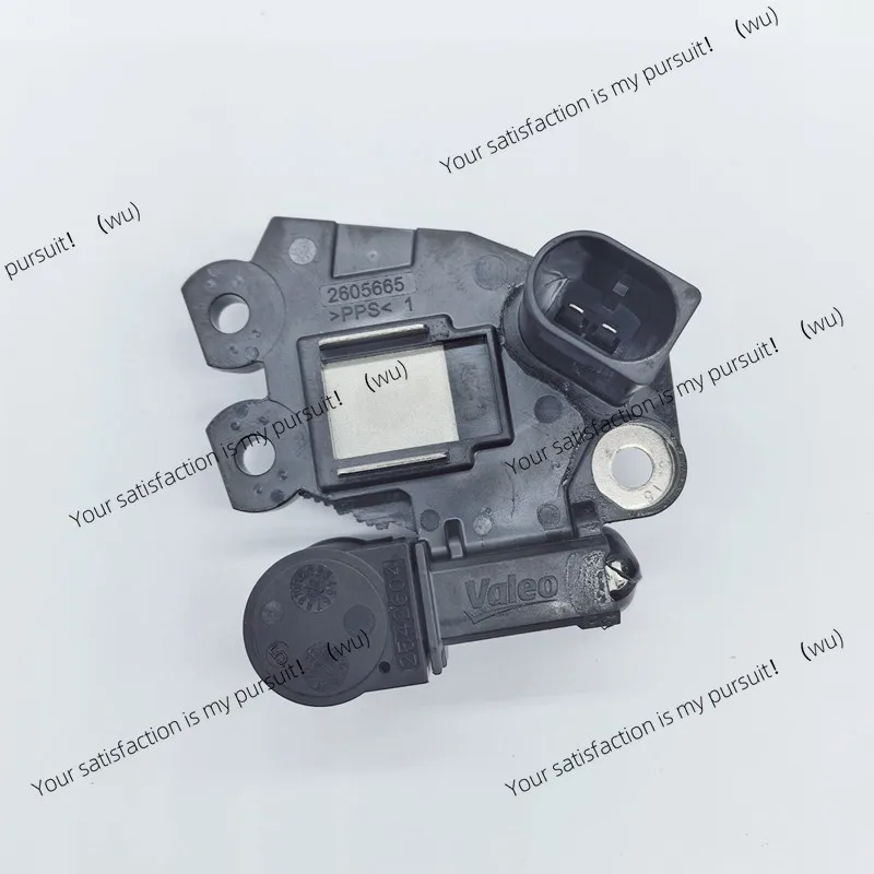 Регулятор генератора для Golf Suiteng POLO Skoda Octavia Valeo Оригинальный регулятор
Регулятор генератора для Golf Suiteng POLO Skoda Octavia Valeo Оригинальный регулятор