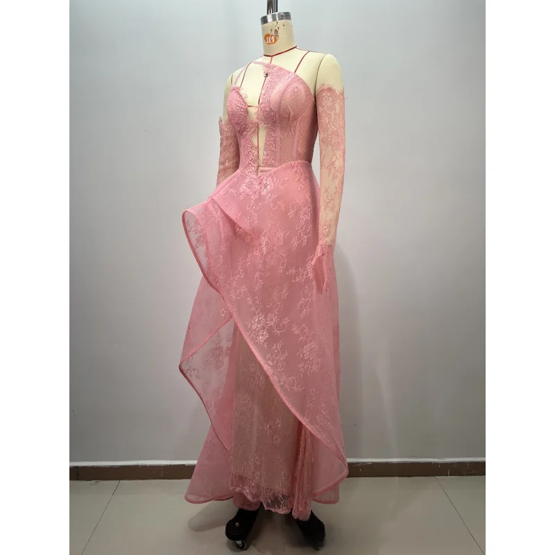 New European and American foreign trade independent site: sexy pink lace one-shoulder camisoleAUnfold the dress with the brooch
New European and American foreign trade independent site: sexy pink lace one-shoulder camisoleAUnfold the dress with the brooch