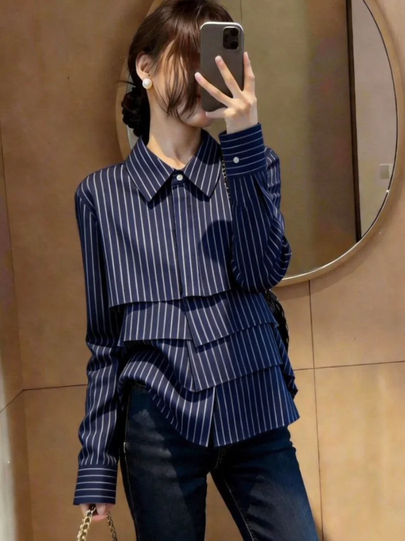 Stunning Beautiful Design Striped Loose Fit Long Sleeve Neck Shirt Women's Commute Style Casual Wear Fashionable Slimming
Stunning Beautiful Design Striped Loose Fit Long Sleeve Neck Shirt Women's Commute Style Casual Wear Fashionable Slimming