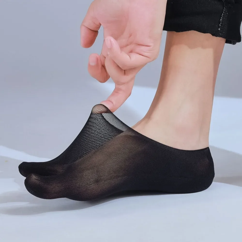 Casual Transparent Men's Five Finger Socks Hollow Short Men's Mesh Five Toes Socks Ankle Hosiery Non-slip Men
Casual Transparent Men's Five Finger Socks Hollow Short Men's Mesh Five Toes Socks Ankle Hosiery Non-slip Men
