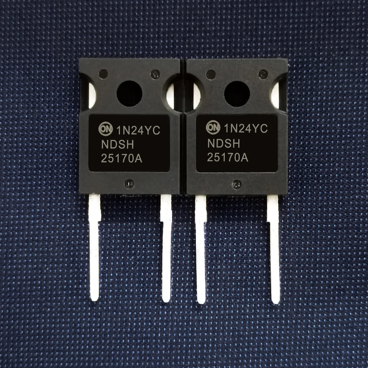 10 шт. NDSH25170A TO-247-2 1700 В 25 А быстрая доставка
10 шт. NDSH25170A TO-247-2 1700 В 25 А быстрая доставка