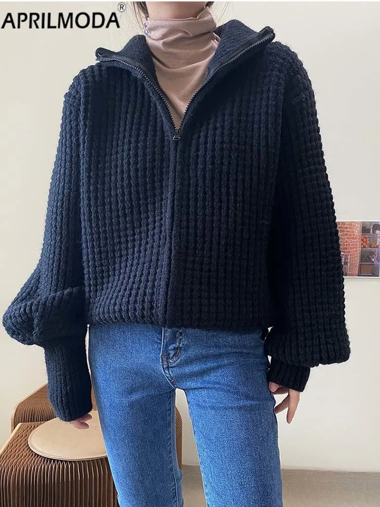 2024 Elegant Solid Turtleneck Chic Knitted Cardigan Women Long Sleeve Zipper Autumn Winter Office OL Casual Loose Sweater Coat
2024 Elegant Solid Turtleneck Chic Knitted Cardigan Women Long Sleeve Zipper Autumn Winter Office OL Casual Loose Sweater Coat