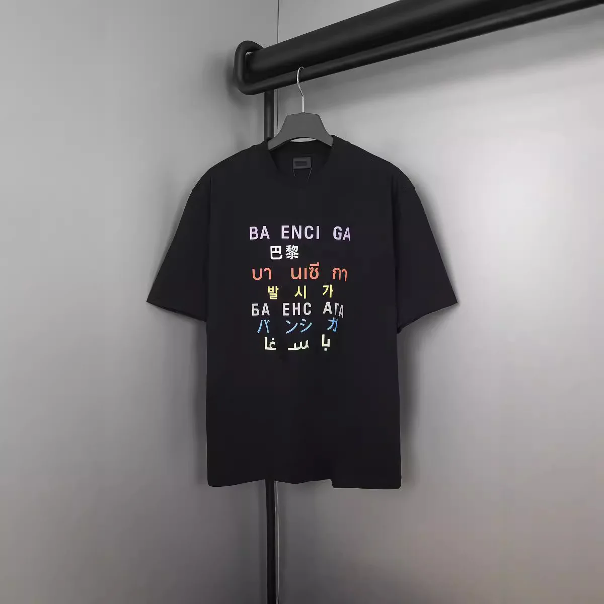 Summer Cool Short Sleeve Tee Women Fashion Round Neck Tops Y2K Summer Fashion T-shirt for Men Tops Luxury Printing T-shirt
Summer Cool Short Sleeve Tee Women Fashion Round Neck Tops Y2K Summer Fashion T-shirt for Men Tops Luxury Printing T-shirt