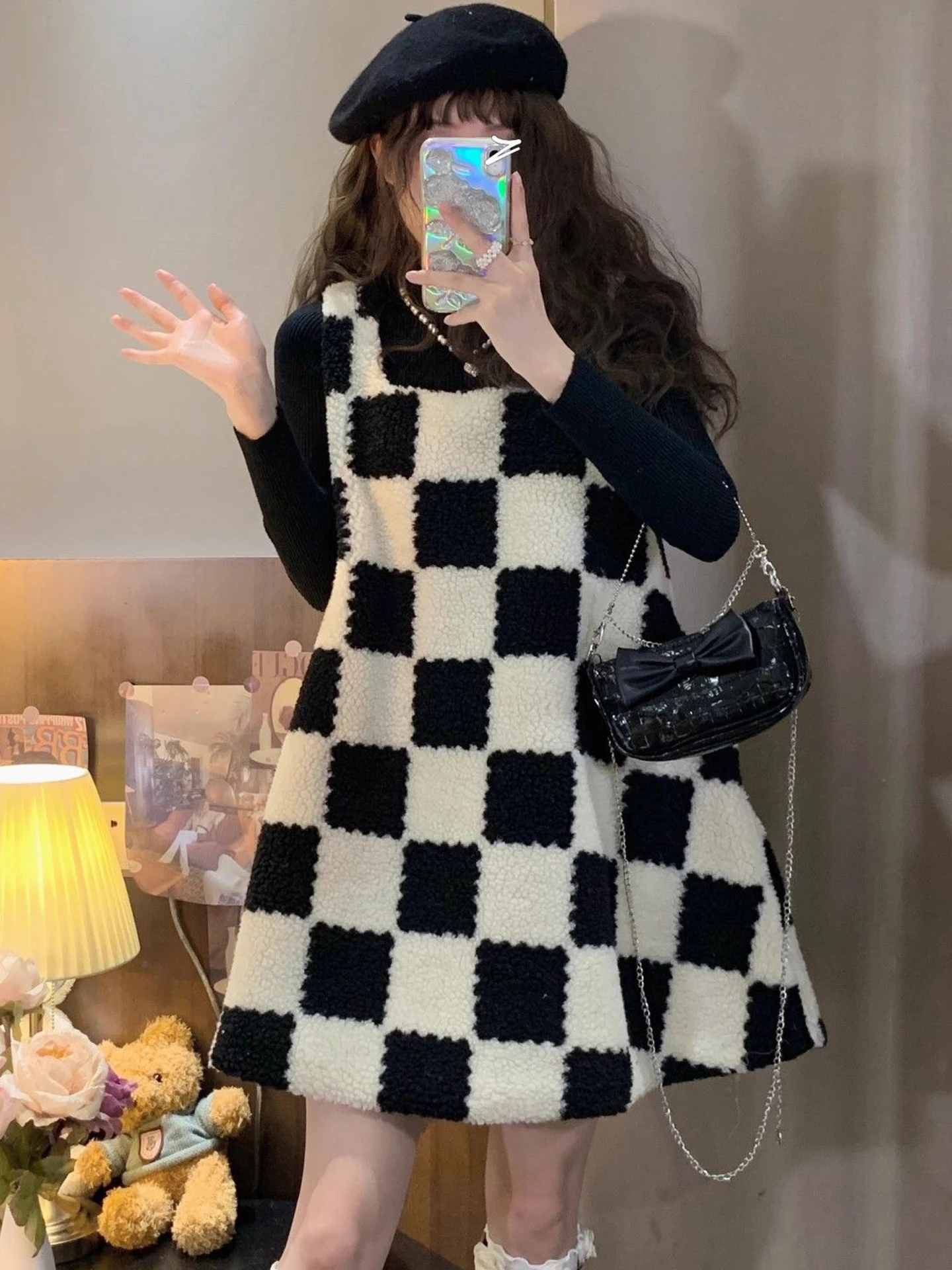 Spring 2026 Shortened Korean Style Student Dress Black White Plaid Sheepskin Vest Skirt Loose Fit Women's Dress Casual A-Line
Spring 2026 Shortened Korean Style Student Dress Black White Plaid Sheepskin Vest Skirt Loose Fit Women's Dress Casual A-Line
