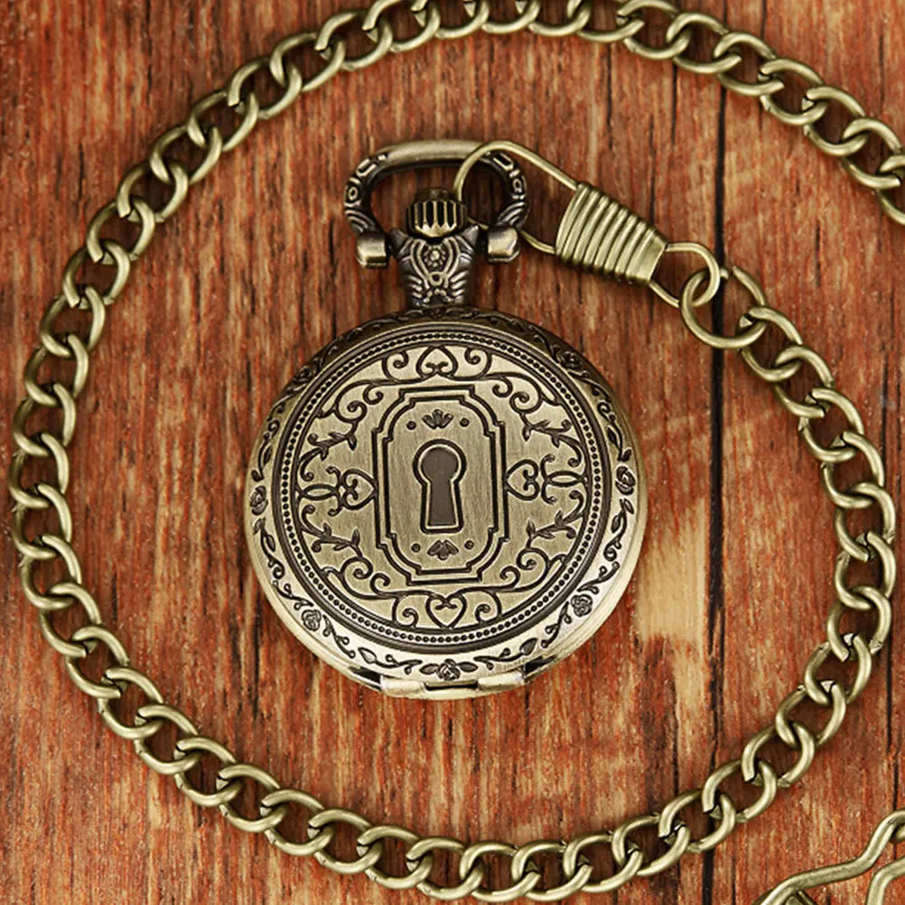 Vintage Pocket For Men Women Retro Metal Decorative Timepiece Portable Style Small Pendant Watch Mens Pocket Watch
Vintage Pocket For Men Women Retro Metal Decorative Timepiece Portable Style Small Pendant Watch Mens Pocket Watch