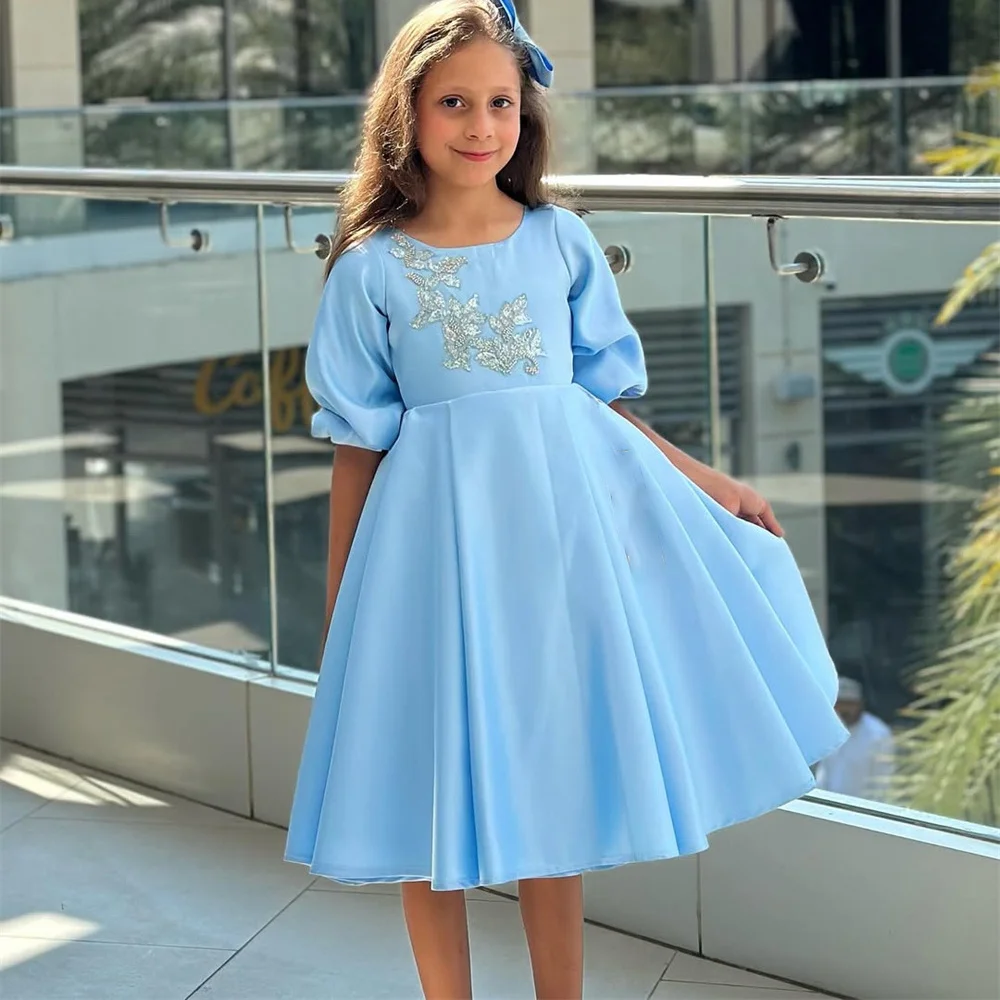Simple Applique O Neck Half Sleeve A Line Formal Flower Girl Dress Knee Length Elegant First Communion Gown Customized New 2025
Simple Applique O Neck Half Sleeve A Line Formal Flower Girl Dress Knee Length Elegant First Communion Gown Customized New 2025