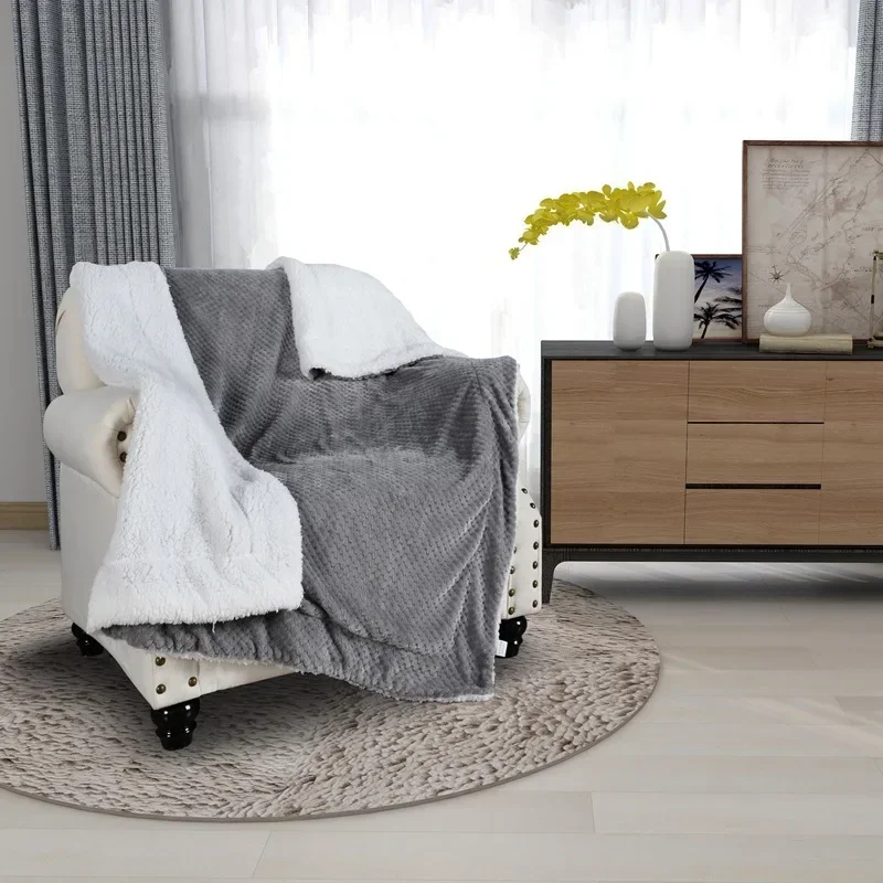 Flannel Blanket Double-layer Thick Blankets 150x120cm for winter Home Sofa Bed Cover Frazadas Mantas De Cama Cobertor
Flannel Blanket Double-layer Thick Blankets 150x120cm for winter Home Sofa Bed Cover Frazadas Mantas De Cama Cobertor