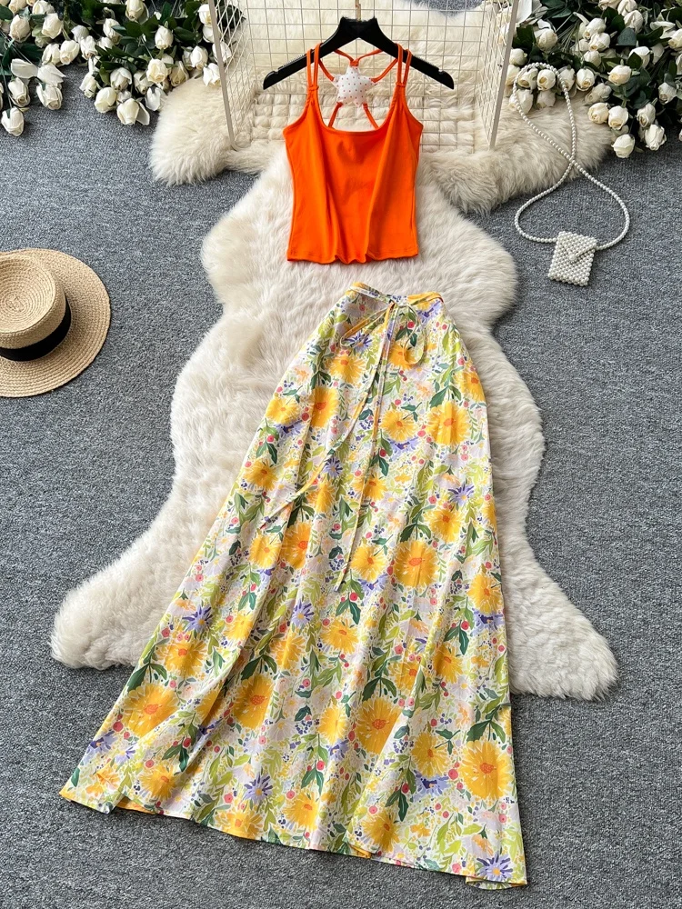 Floral Print Slim Fit Two Piece Set Women's Summer Tank Top a Line Skirt High Waist Slimming Holiday Style Outfit
Floral Print Slim Fit Two Piece Set Women's Summer Tank Top a Line Skirt High Waist Slimming Holiday Style Outfit