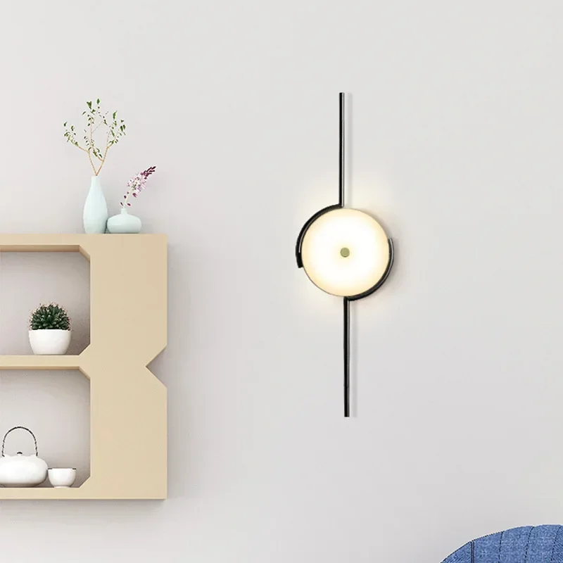 Modern LED Wall Lamps Simple Style Indoor Lighting for Living Room Study Bedroom Corridor AC90-260V Bedside Aisle Light
Modern LED Wall Lamps Simple Style Indoor Lighting for Living Room Study Bedroom Corridor AC90-260V Bedside Aisle Light