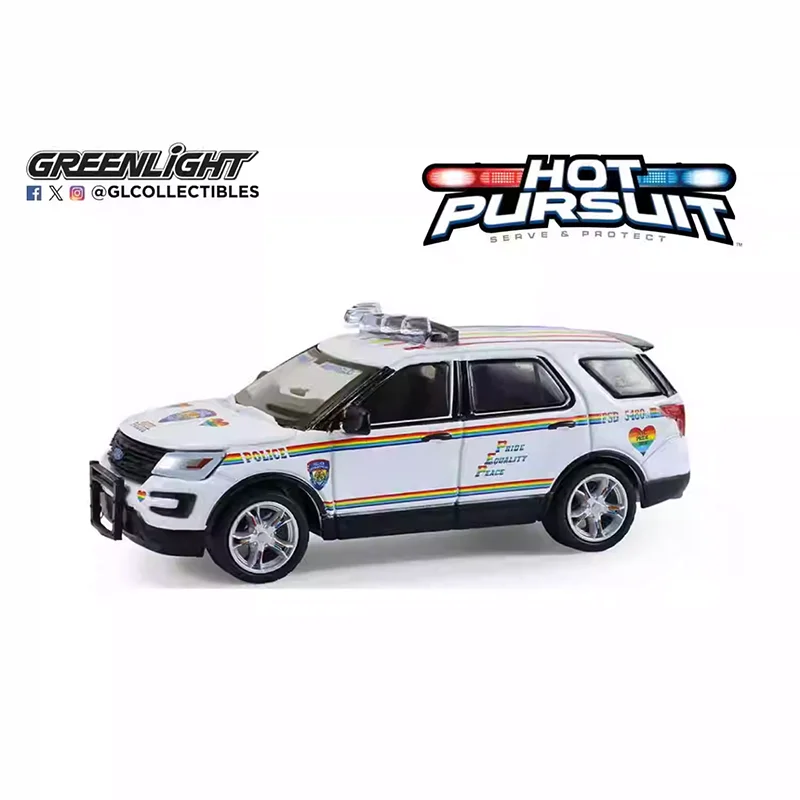 Greenlight Diecast 1:64 Scale 2016 Ford Explorer Police Alloy Car Model Ornament Souvenir Display Collection Hobby Gift
Greenlight Diecast 1:64 Scale 2016 Ford Explorer Police Alloy Car Model Ornament Souvenir Display Collection Hobby Gift