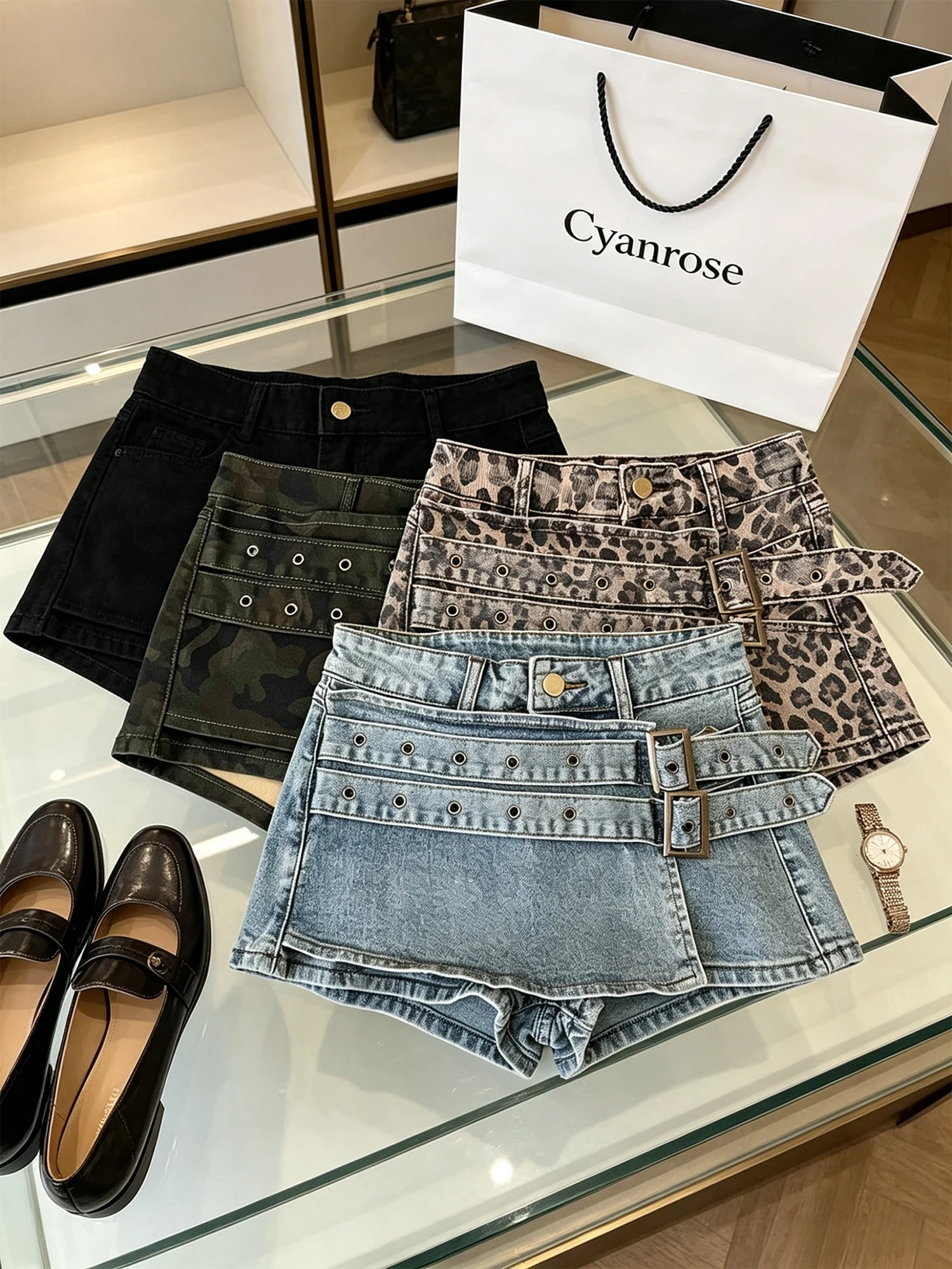 Women's Blue Denim Shorts Skirt Y2K Gyaru Cowboy Shorts Korean Style Loose High Waist Wide Leg A-line Hot Pants for Women Summer
Women's Blue Denim Shorts Skirt Y2K Gyaru Cowboy Shorts Korean Style Loose High Waist Wide Leg A-line Hot Pants for Women Summer