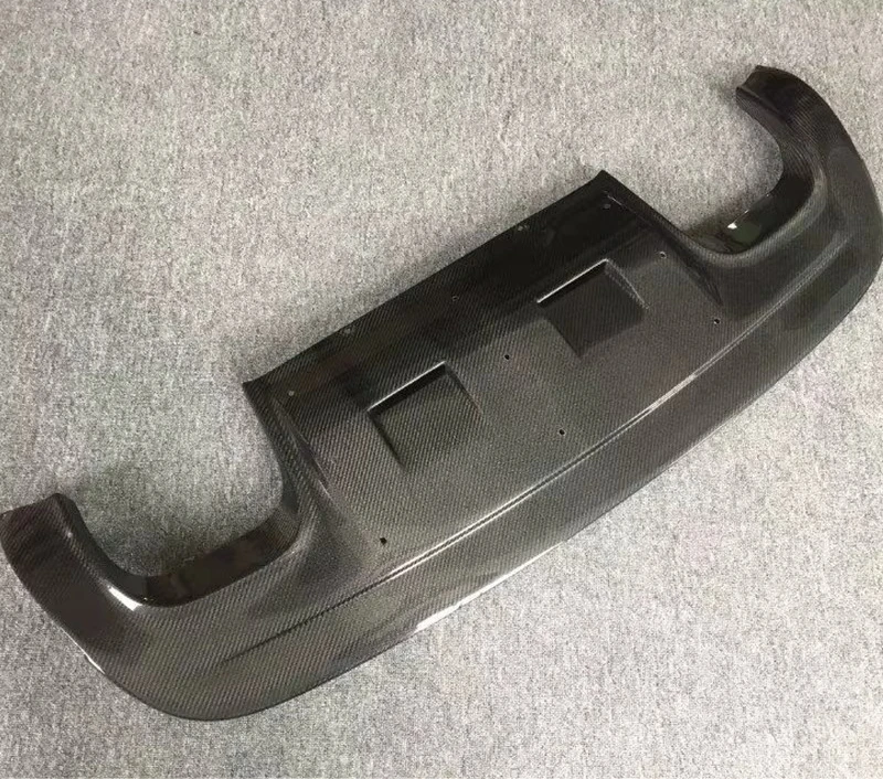 Auto Parts for X6 E71 M Style Dry Carbon Fiber Automobiles Car Body Kits Rear Bumper Lip Diffuser
Auto Parts for X6 E71 M Style Dry Carbon Fiber Automobiles Car Body Kits Rear Bumper Lip Diffuser