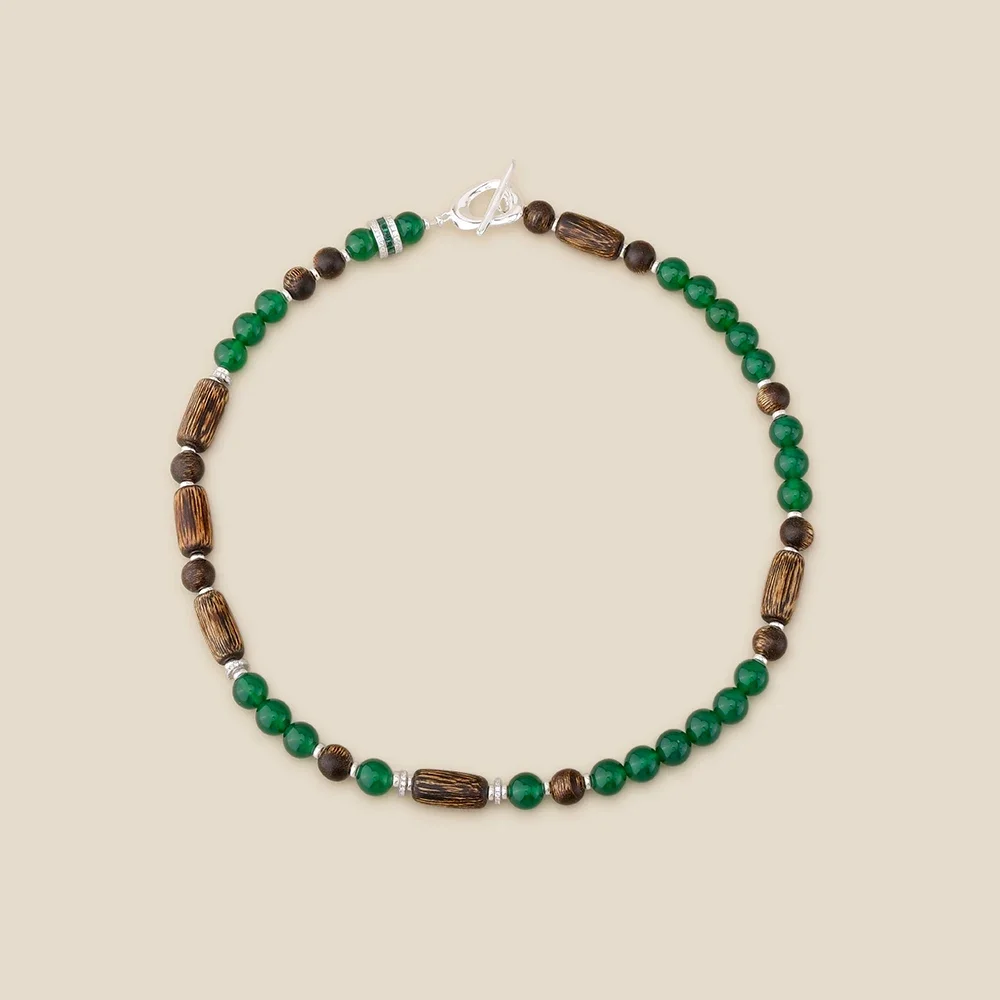 AB/Handmade women's jewelry necklace in sterling silver with natural green agate agarwood.
AB/Handmade women's jewelry necklace in sterling silver with natural green agate agarwood.
